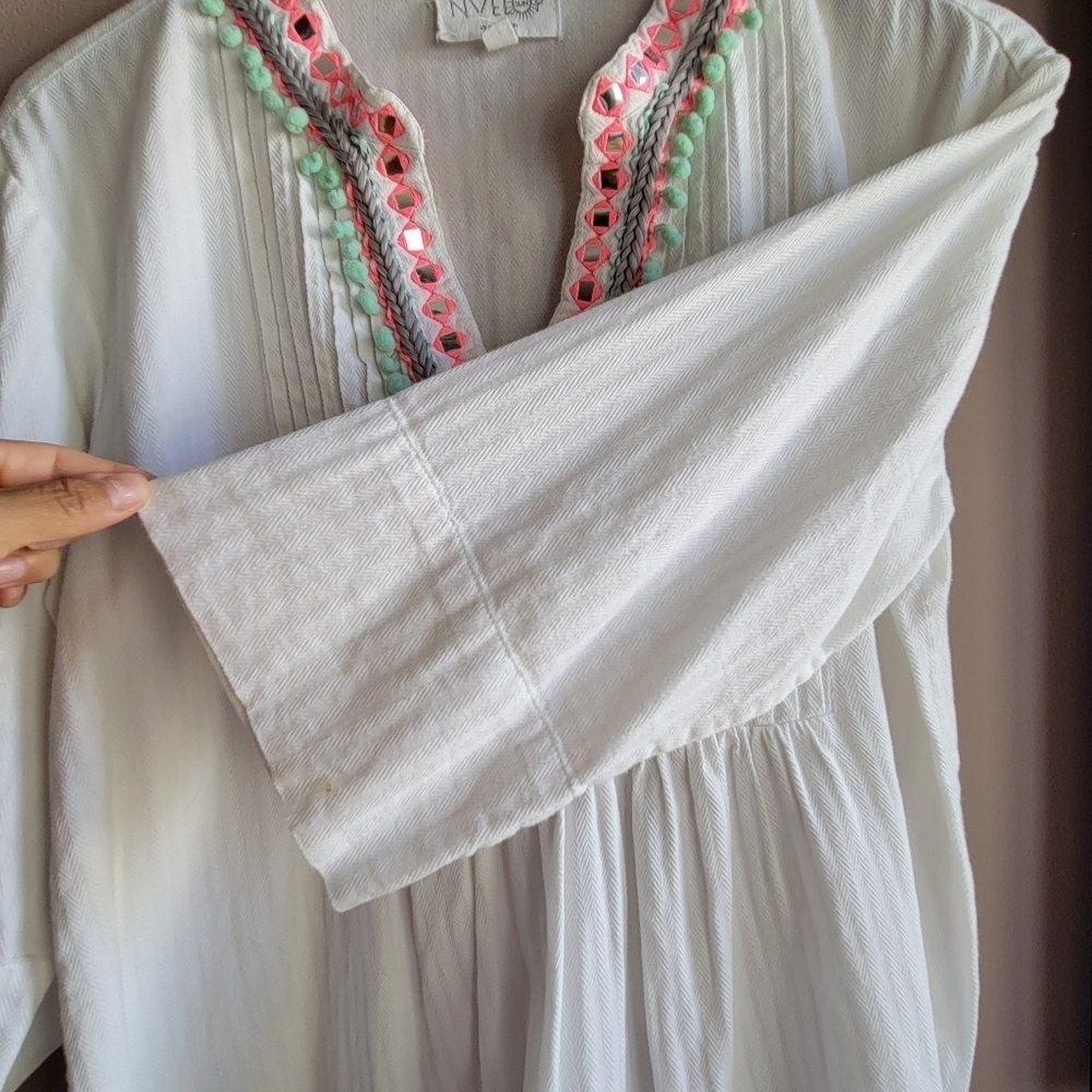 Embroidered Women’s NVELOP Embellished Cover Up- Small Indian Tunic White 3/4" - Picture 6 of 12